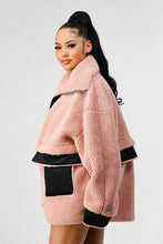 Load image into Gallery viewer, ATHINA OVERSIZED SHERPA WITH CONTRAST JACKET
