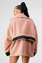 Load image into Gallery viewer, ATHINA OVERSIZED SHERPA WITH CONTRAST JACKET
