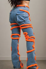 Load image into Gallery viewer, Spiral Denim Dynamism Jeans
